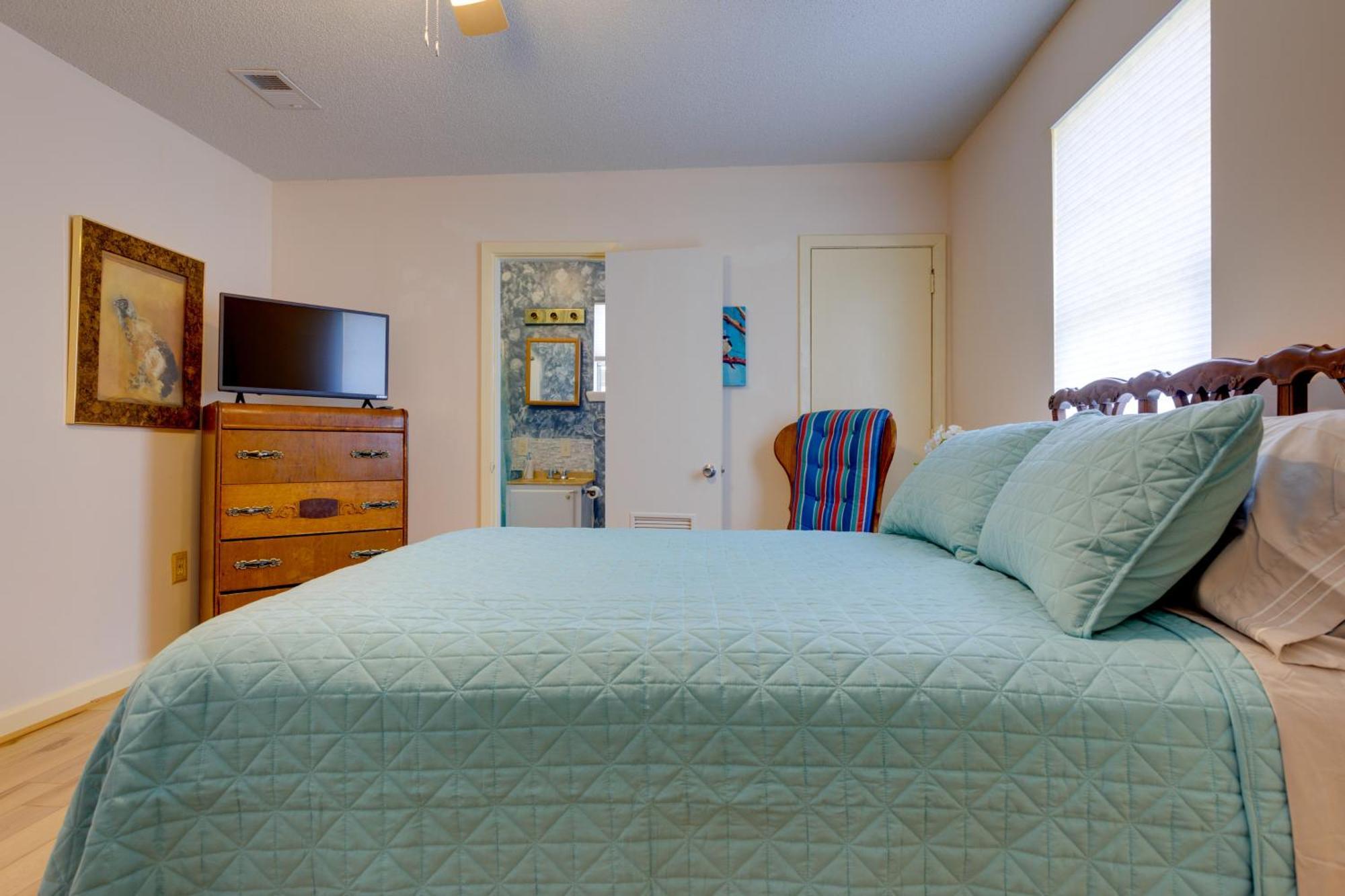 Stunning Gulfport Getaway About 1 Mi To The Beach エクステリア 写真
