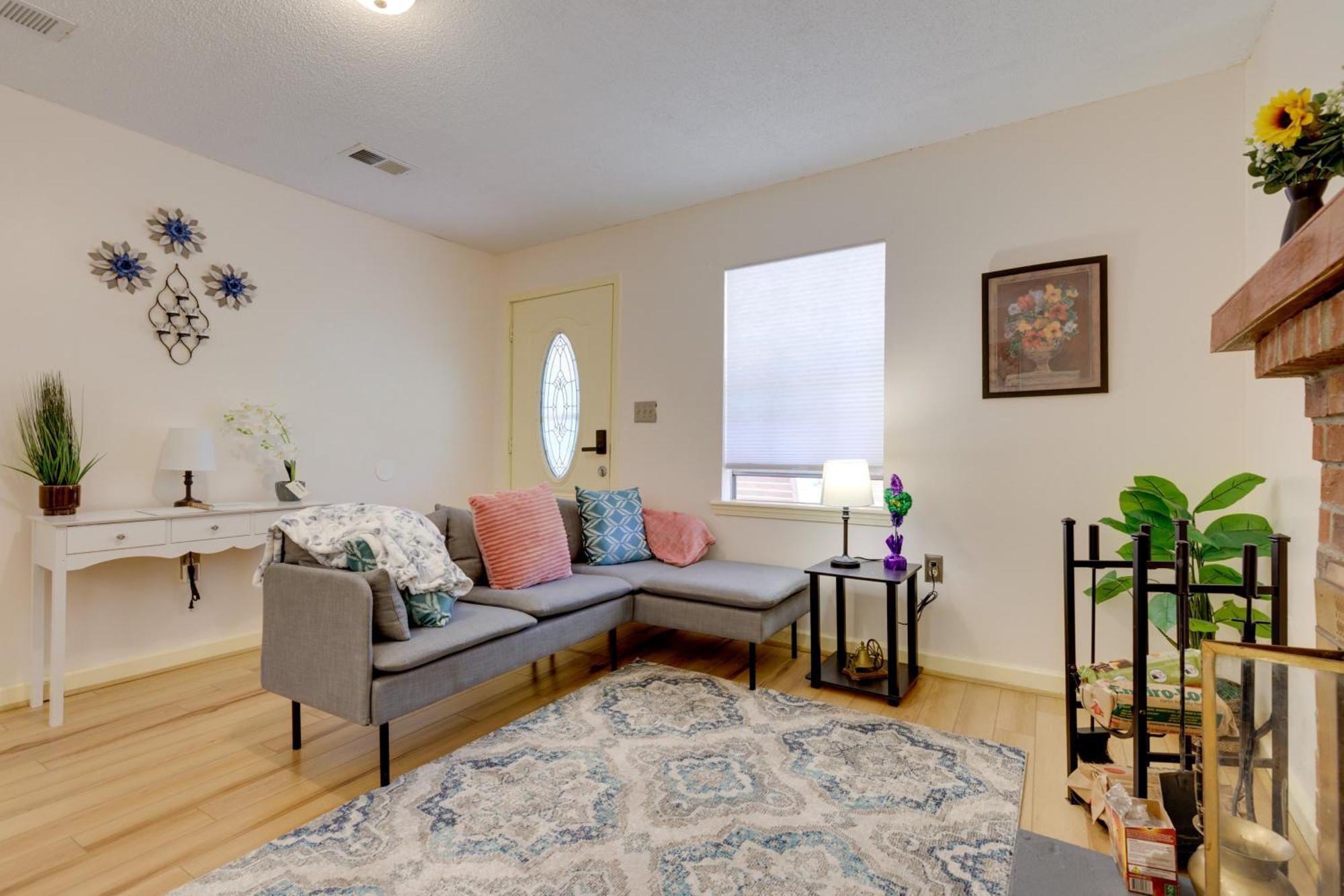 Stunning Gulfport Getaway About 1 Mi To The Beach エクステリア 写真